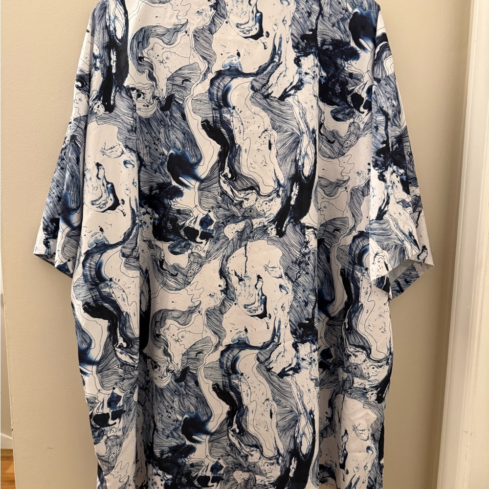 Marble Pattern Button-Down Shirt - Picture 3 of 4